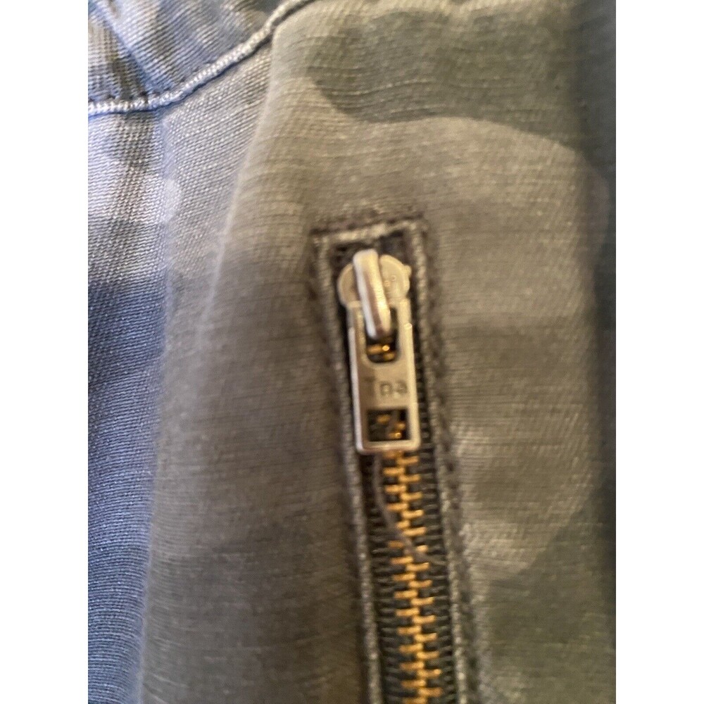 Aritzia Tna Camo Alix Joggers Pants Zipper Pockets Drawstring Waist Size L - Picture 4 of 5